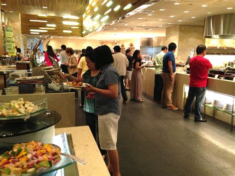 solaire resort and casino buffet.